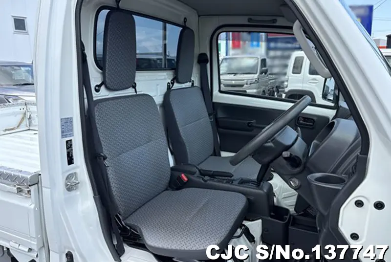 2016 Suzuki / Carry Stock No. 137747