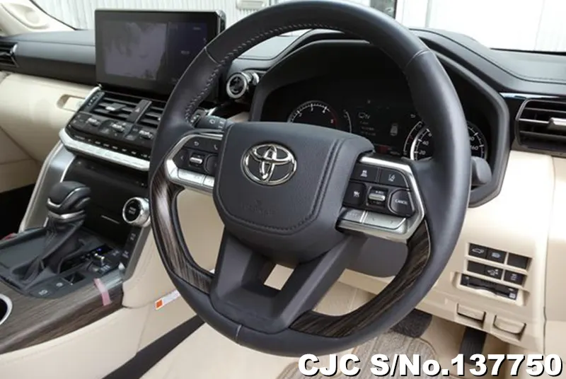 2024 Toyota / Land Cruiser Stock No. 137750