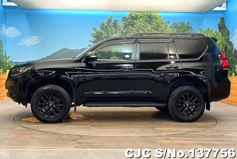 2023 Toyota / Land Cruiser Prado Stock No. 137756