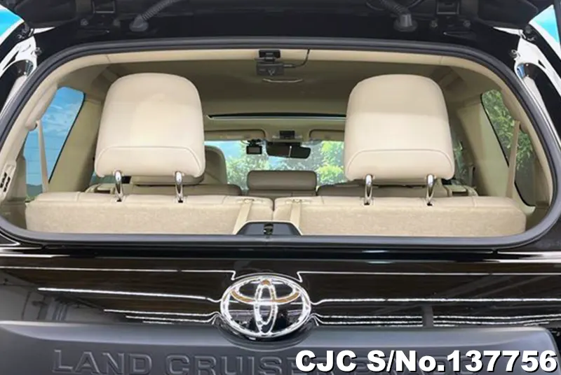 2023 Toyota / Land Cruiser Prado Stock No. 137756