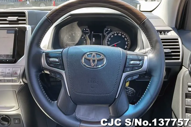 2023 Toyota / Land Cruiser Prado Stock No. 137757