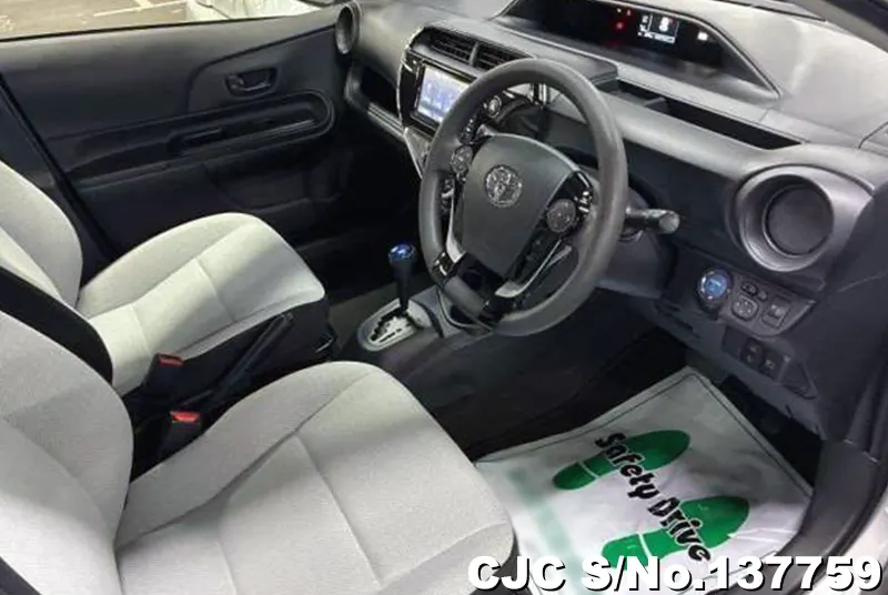 2021 Toyota / Aqua Stock No. 137759