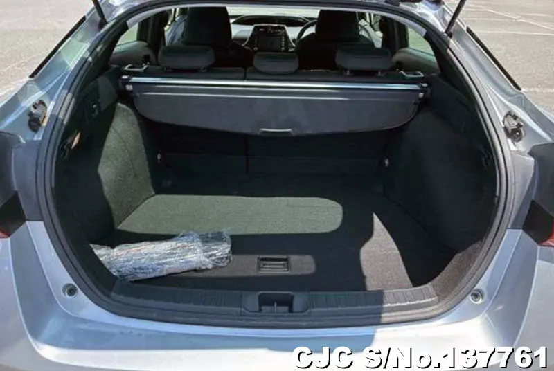 2021 Toyota / Prius Stock No. 137761