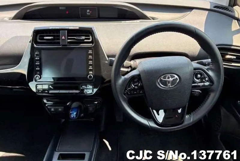 2021 Toyota / Prius Stock No. 137761