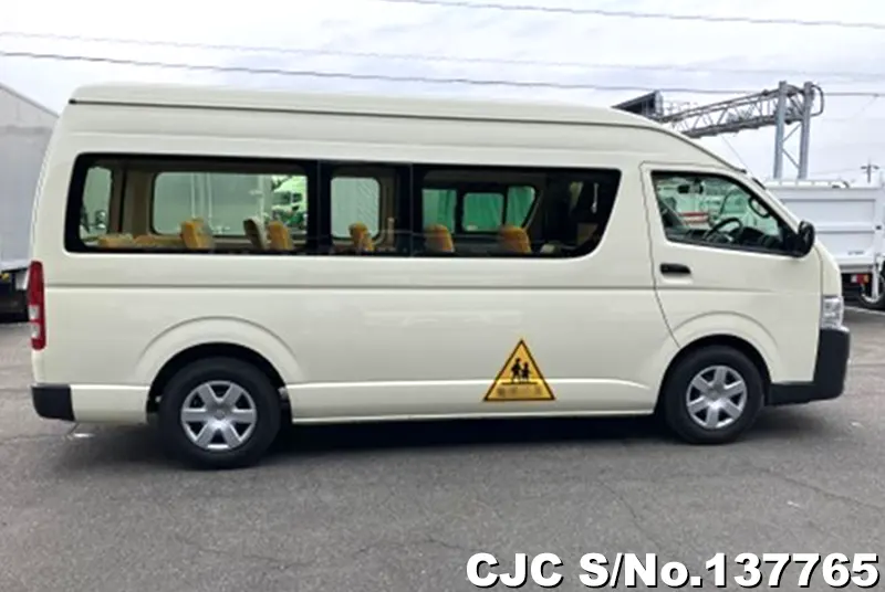 2020 Toyota / Hiace Stock No. 137765