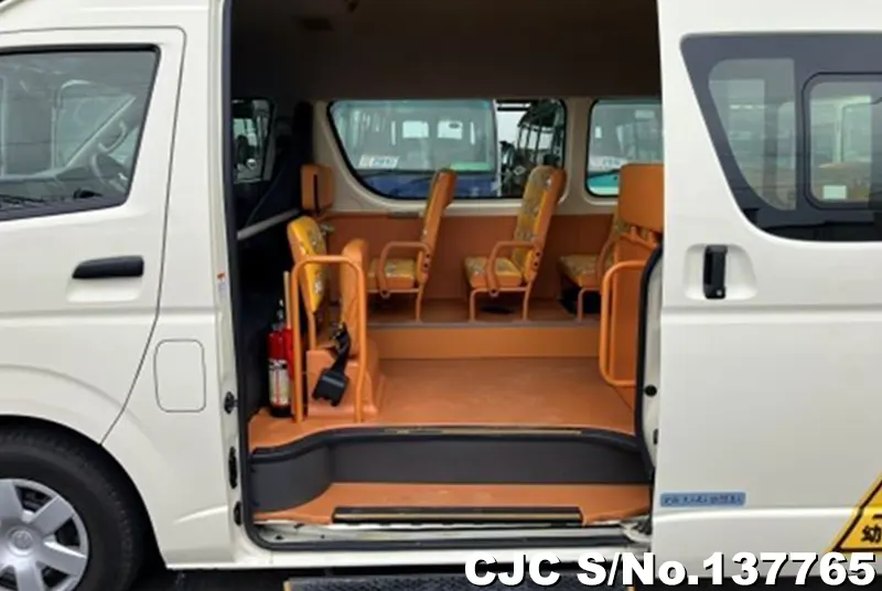 2020 Toyota / Hiace Stock No. 137765