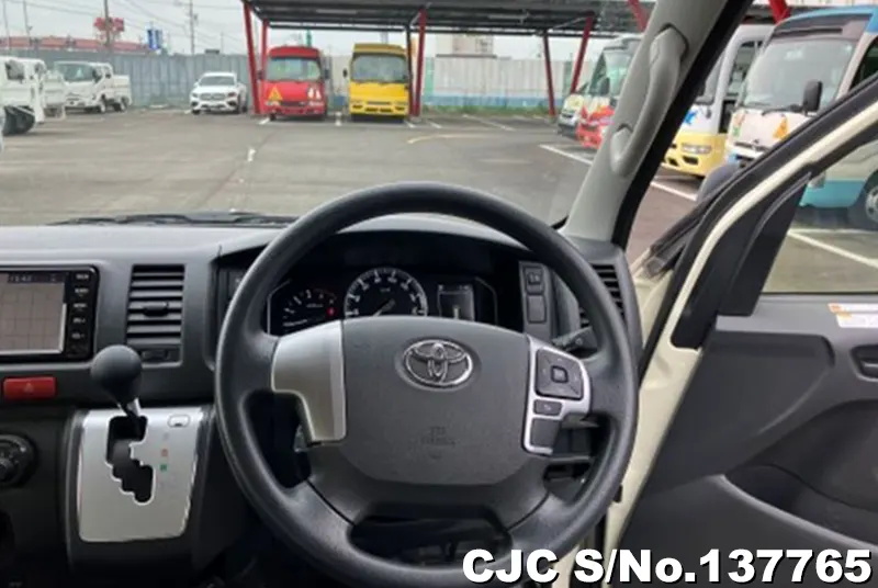2020 Toyota / Hiace Stock No. 137765