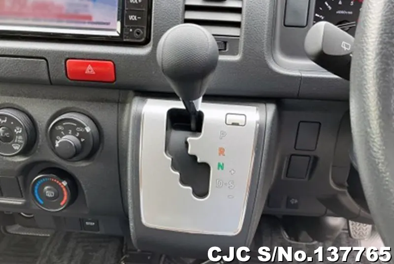 2020 Toyota / Hiace Stock No. 137765