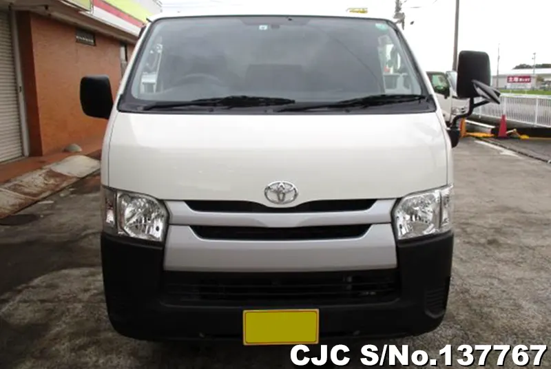 2017 Toyota / Hiace Stock No. 137767