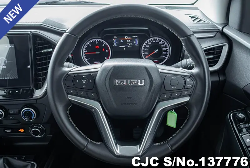 Isuzu D-Max in White for Sale Image 13
