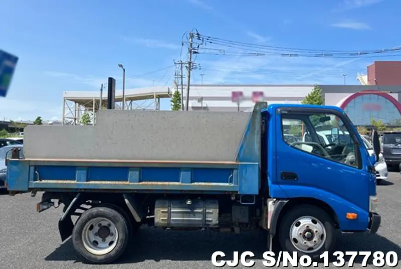 2010 Toyota / Dyna Stock No. 137780