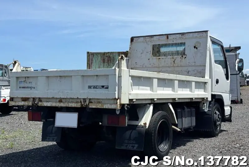 1999 Isuzu / Elf Stock No. 137782