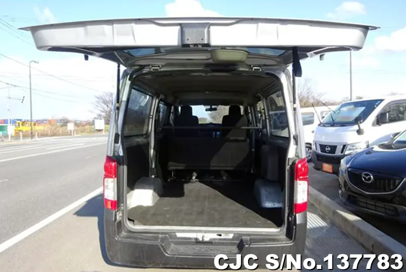 2013 Nissan / Caravan Stock No. 137783