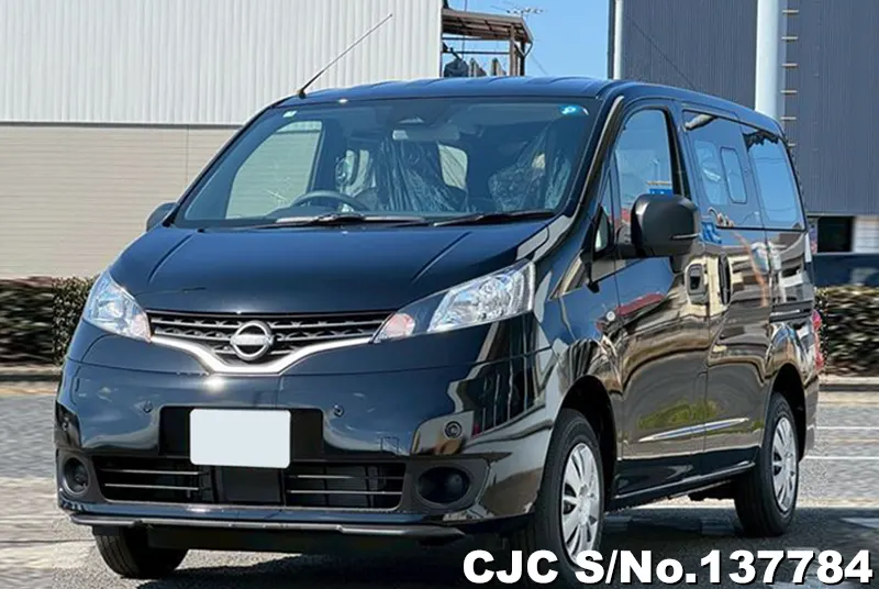 Nissan / NV200 2026
