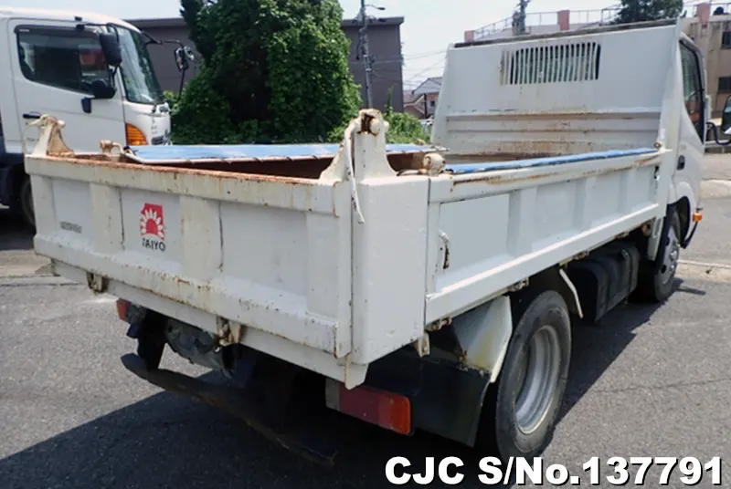 2010 Hino / Dutro Stock No. 137791