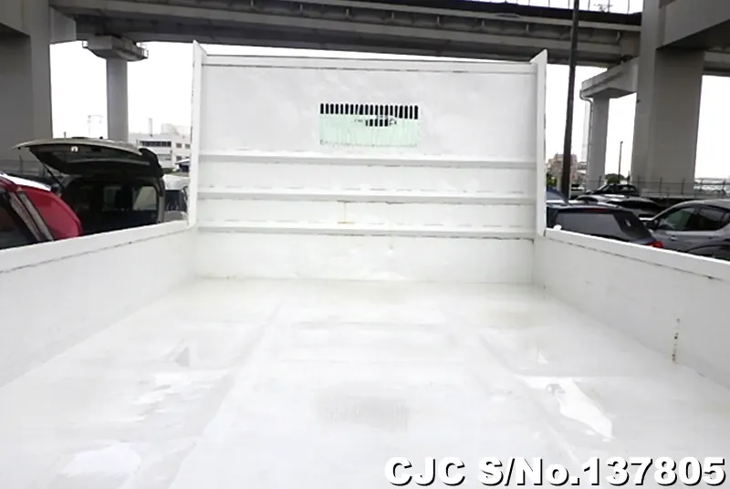 2010 Isuzu / Forward Stock No. 137805