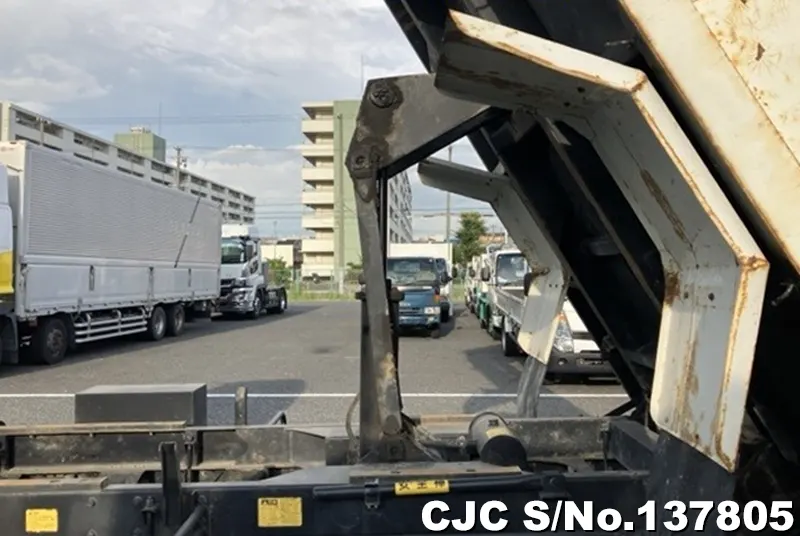 2010 Isuzu / Forward Stock No. 137805