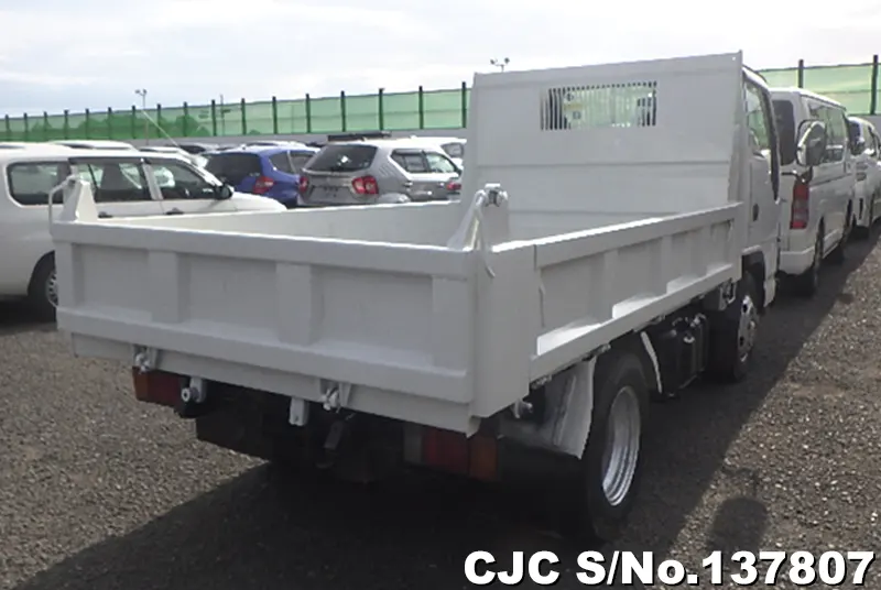 2006 Isuzu / Elf Stock No. 137807