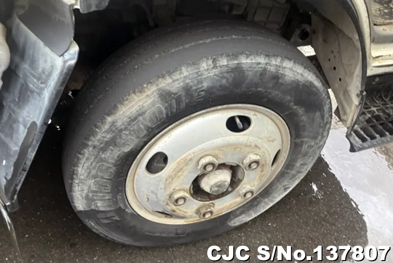 2006 Isuzu / Elf Stock No. 137807