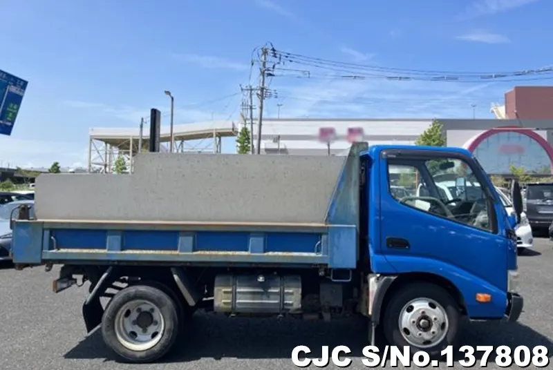 2010 Toyota / Dyna Stock No. 137808