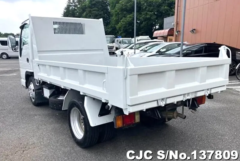 2003 Isuzu / Elf Stock No. 137809