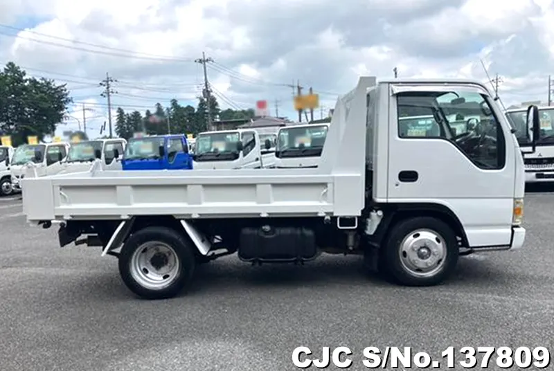 2003 Isuzu / Elf Stock No. 137809