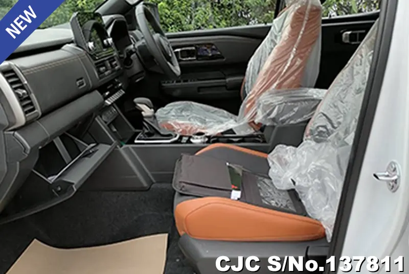 Mitsubishi Triton in White Diamond for Sale Image 11