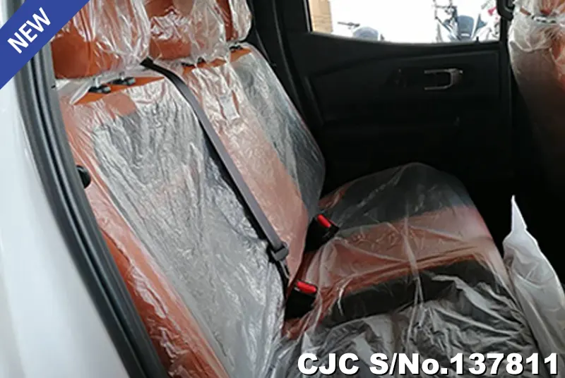 Mitsubishi Triton in White Diamond for Sale Image 14