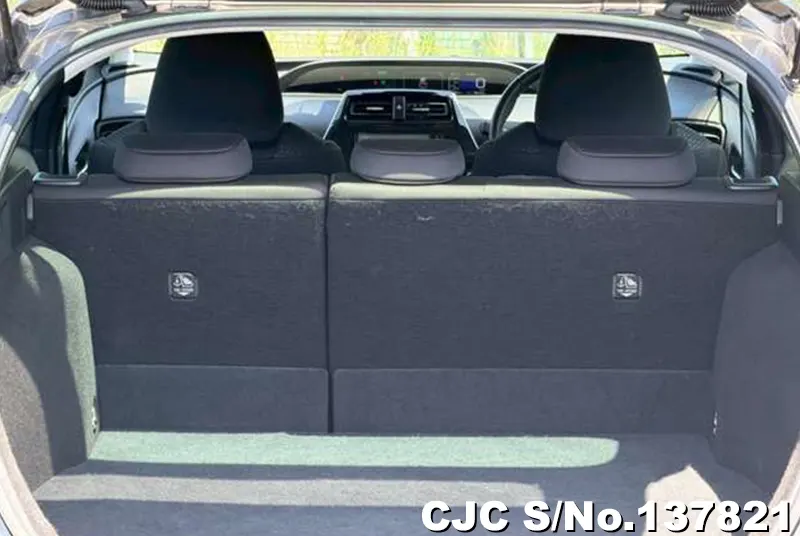 2020 Toyota / Prius Stock No. 137821