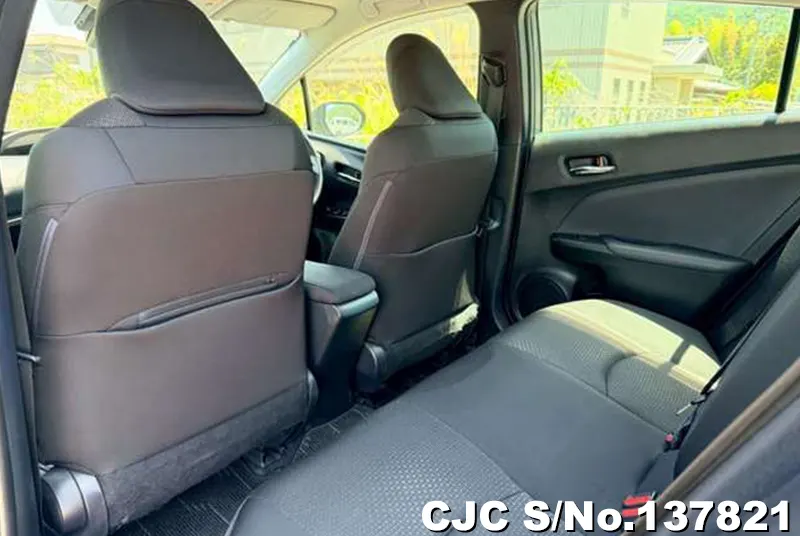 2020 Toyota / Prius Stock No. 137821