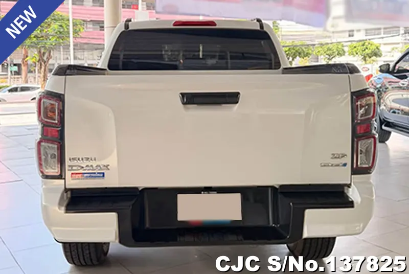 Isuzu D-Max in White for Sale Image 5