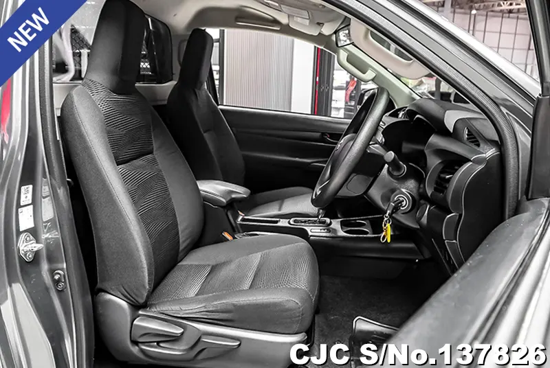 2023 Toyota / Hilux / Revo Stock No. 137826