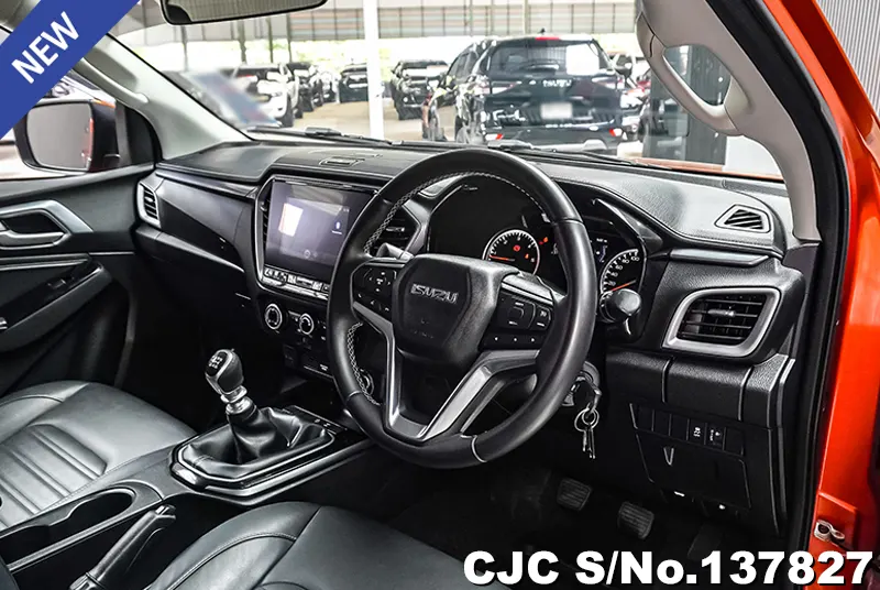 Isuzu D-Max in Orange for Sale Image 7