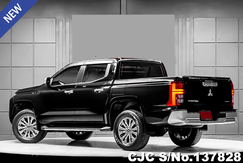 2023 Mitsubishi / Triton Stock No. 137828