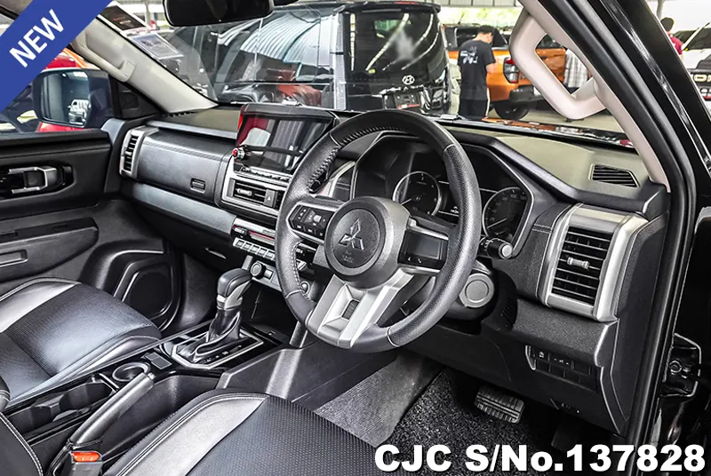 Mitsubishi Triton in Black for Sale Image 7