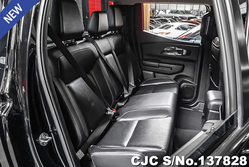 Mitsubishi Triton in Black for Sale Image 9