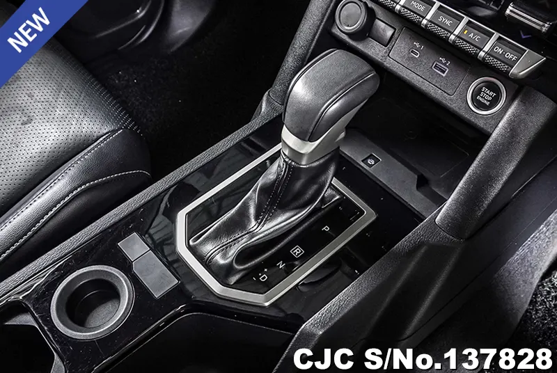 Mitsubishi Triton in Black for Sale Image 13
