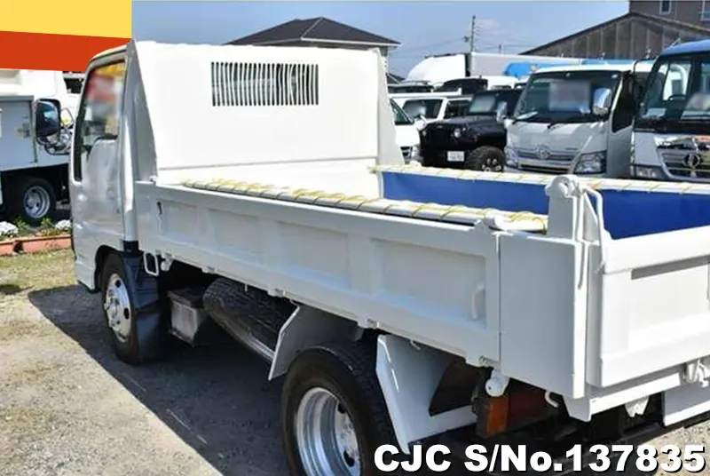 2005 Isuzu / Elf Stock No. 137835