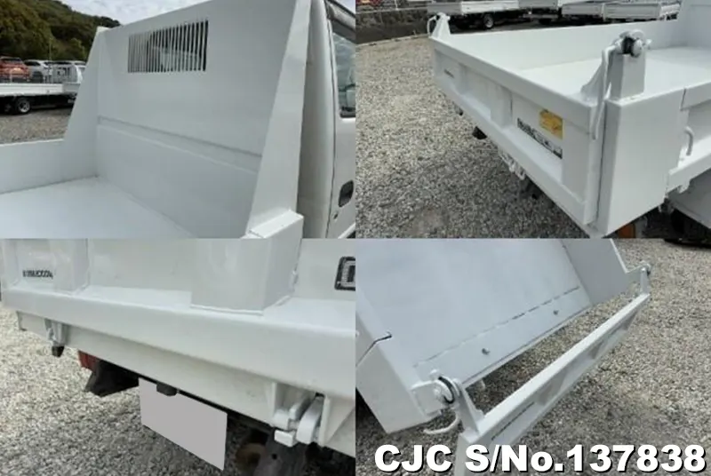 2004 Isuzu / Elf Stock No. 137838