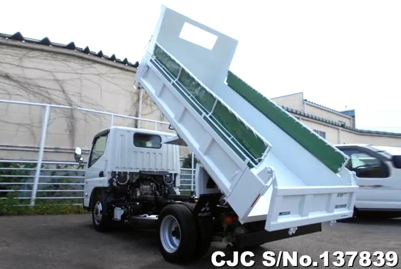 2022 Mitsubishi / Canter Stock No. 137839