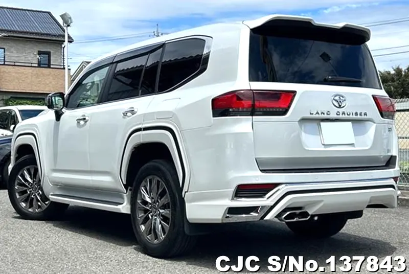 2024 Toyota / Land Cruiser Stock No. 137843