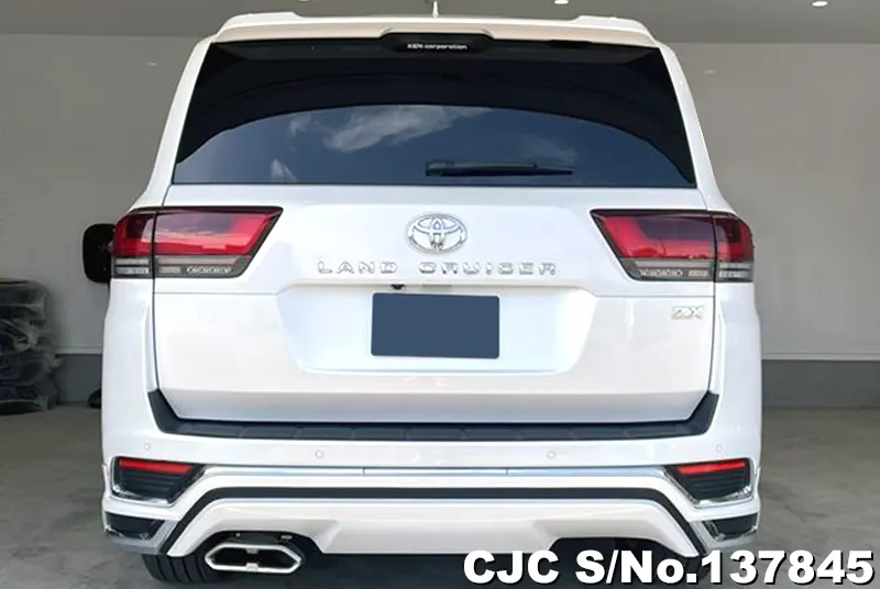 2021 Toyota / Land Cruiser Stock No. 137845