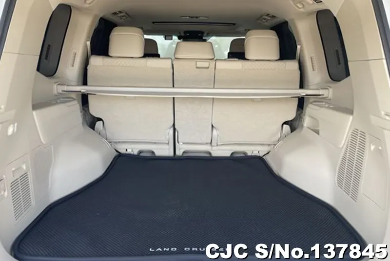 2021 Toyota / Land Cruiser Stock No. 137845