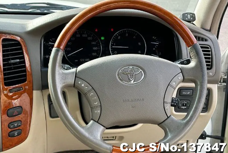 2007 Toyota / Land Cruiser Stock No. 137847