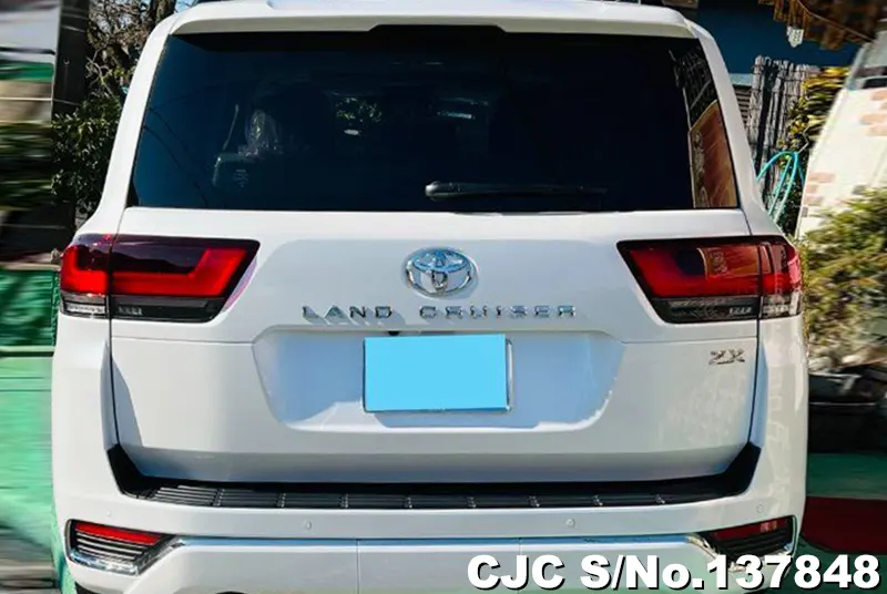 2024 Toyota / Land Cruiser Stock No. 137848