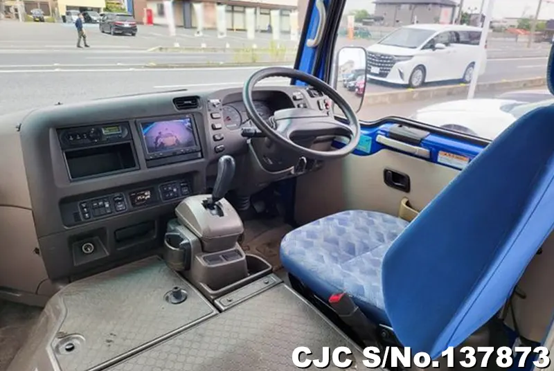 2015 Mitsubishi / Rosa Stock No. 137873