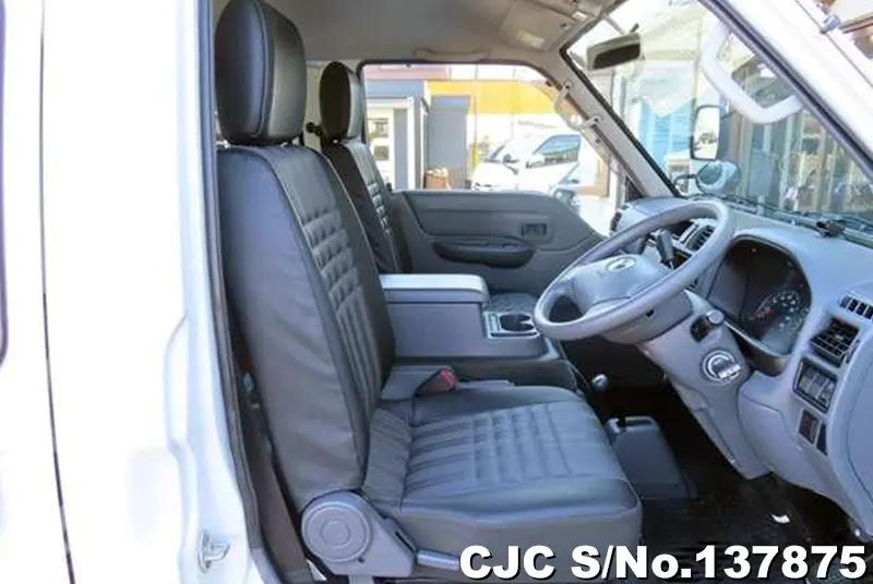 2017 Mazda / Bongo Stock No. 137875
