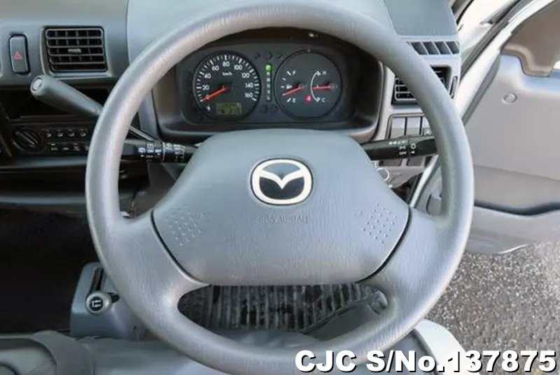 2017 Mazda / Bongo Stock No. 137875