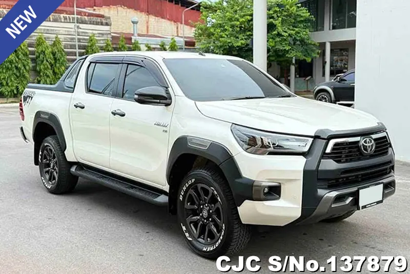 2020 Toyota / Hilux / Revo Rocco Stock No. 137879