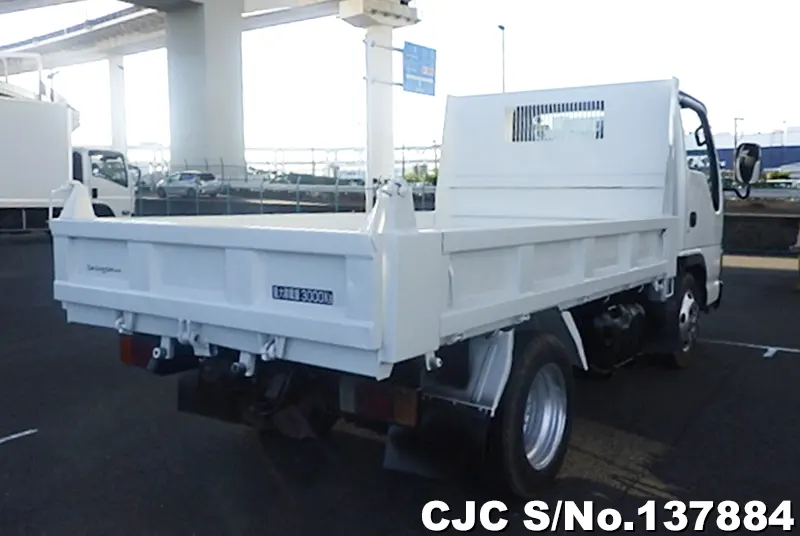 2006 Isuzu / Elf Stock No. 137884